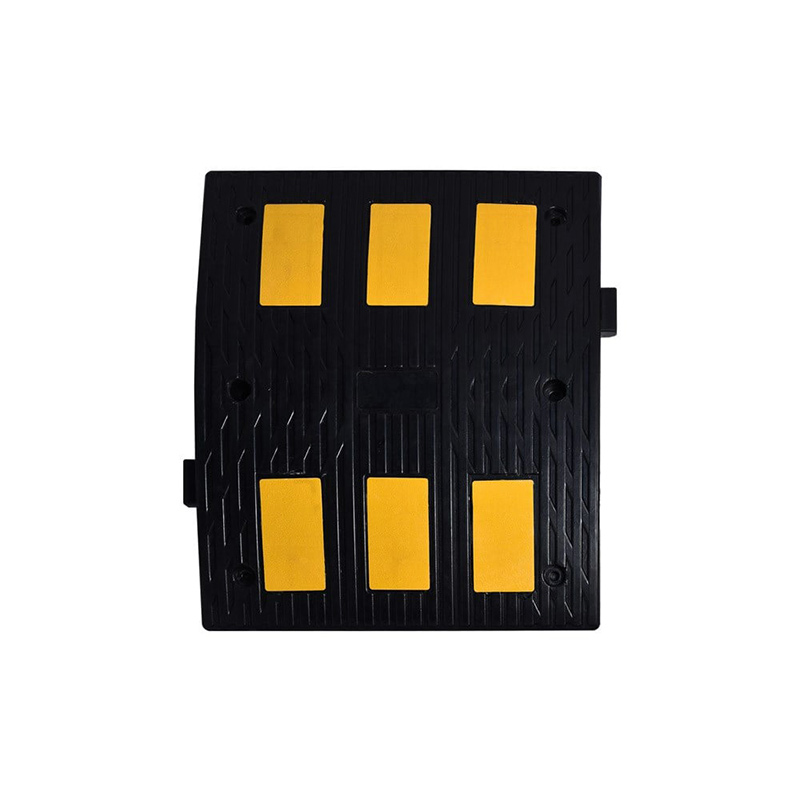 Kauçuk Hız Kesici Kasis 6 Reflektörlü 60 cm Siyah TR9000 resmi